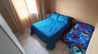 Bed Room 1 - 12 square meters of property in Vredekloof