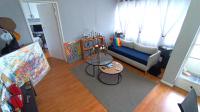Lounges - 15 square meters of property in Oostersee