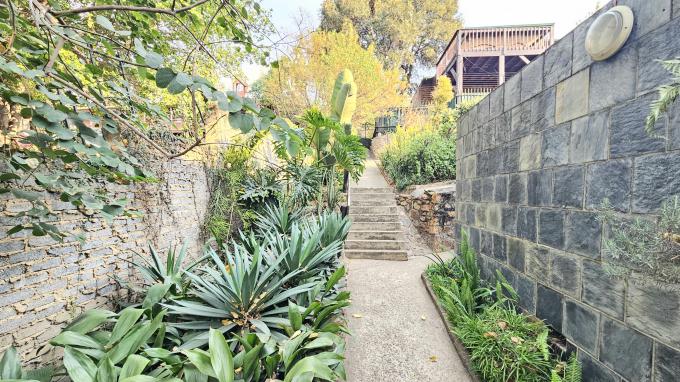 2 Bedroom Sectional Title for Sale For Sale in Capital Park - MR722422
