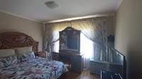 Main Bedroom - 19 square meters of property in Eldorette