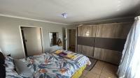 Bed Room 3 of property in Protea Glen