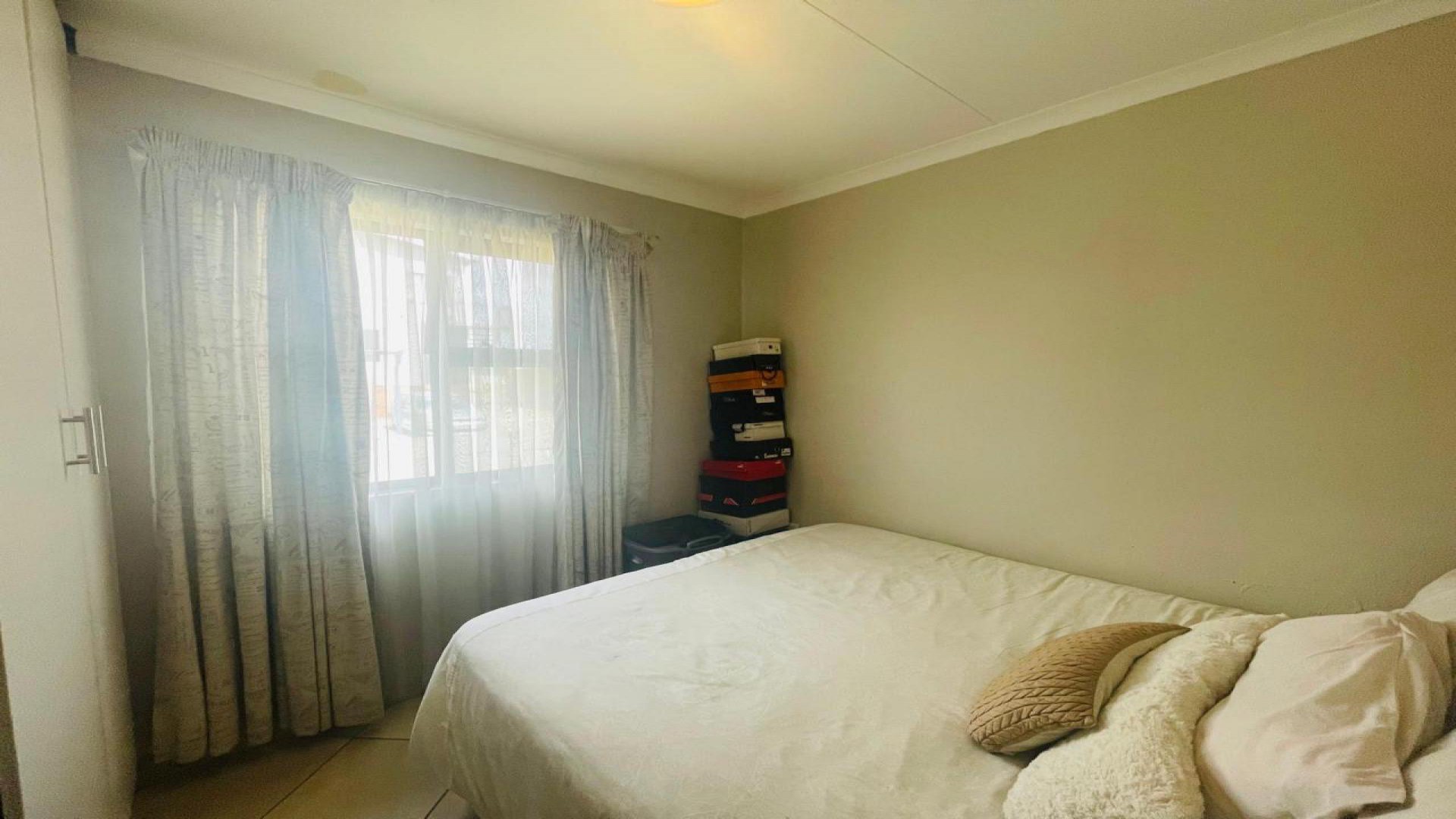 Bed Room 1 of property in Sagewood
