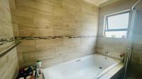 Bathroom 1 of property in Sagewood
