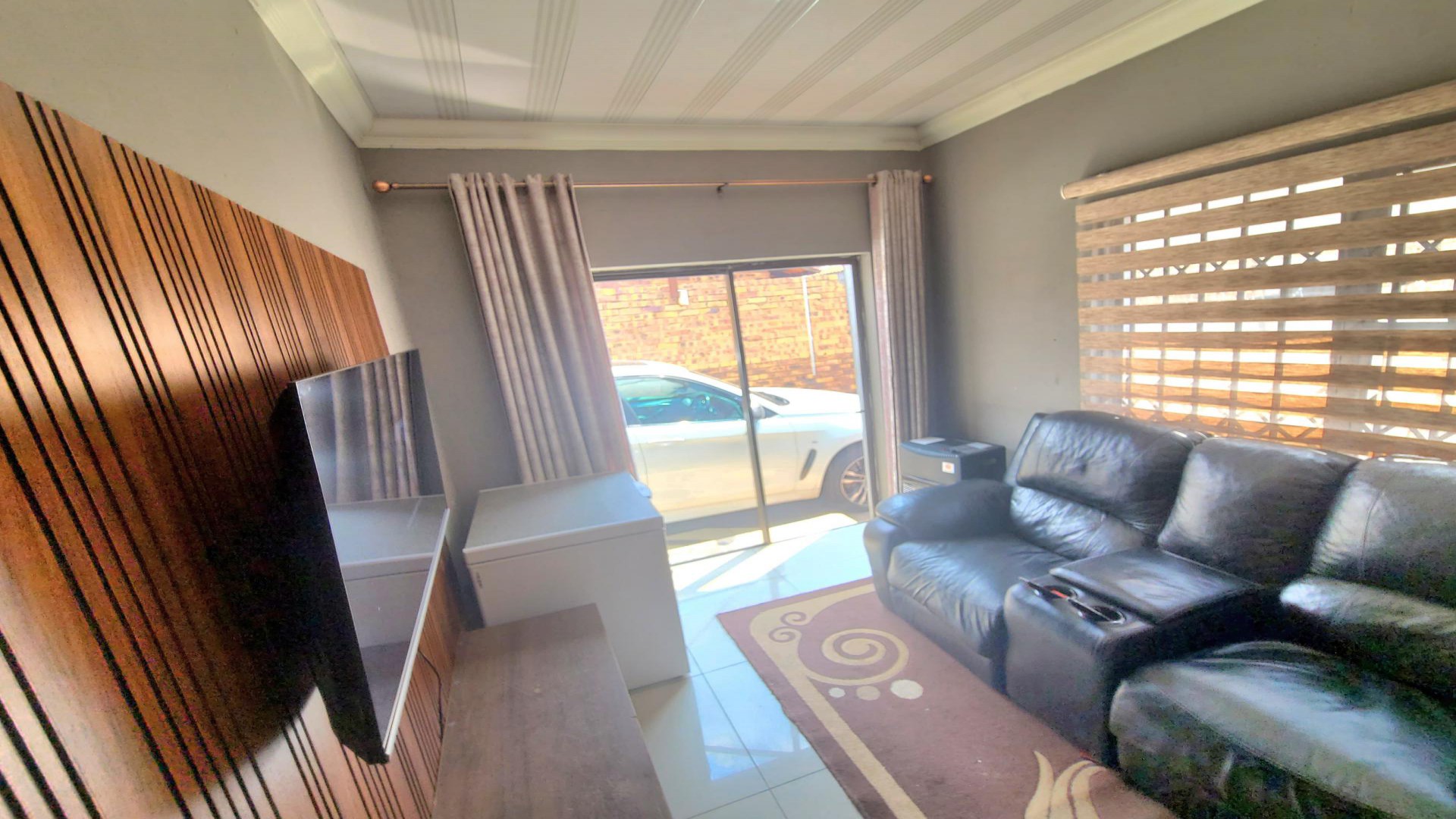 TV Room of property in Middelburg - MP