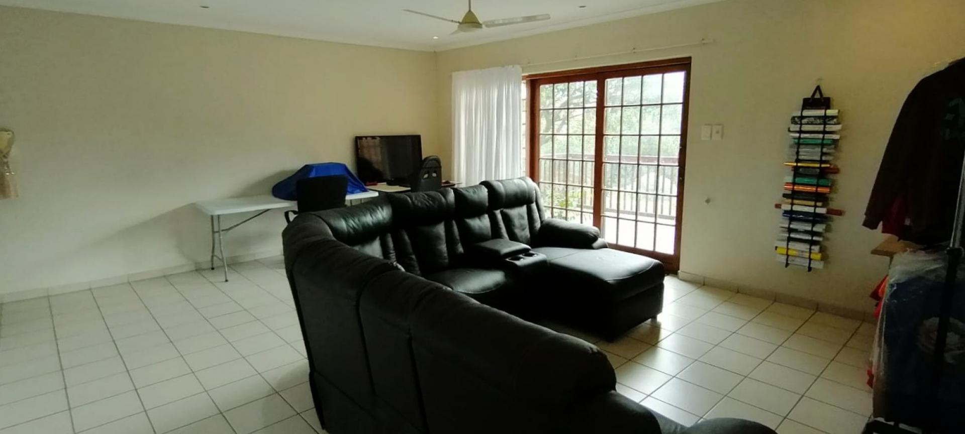 Lounges of property in Margate