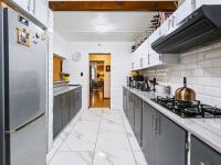  of property in Doonside