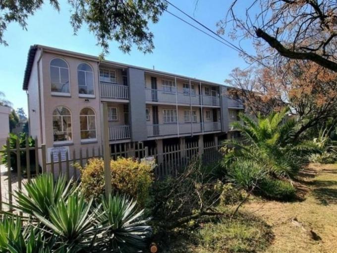 3 Bedroom Simplex for Sale For Sale in South Crest - MR722482