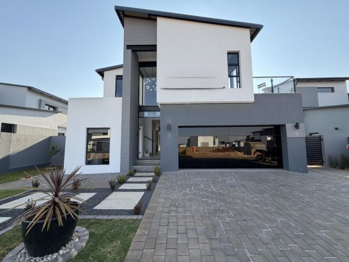4 Bedroom House for Sale For Sale in Midrand - MR722483