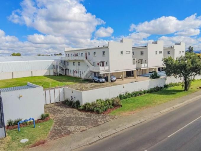 2 Bedroom Apartment for Sale For Sale in Mayberry Park - MR722494