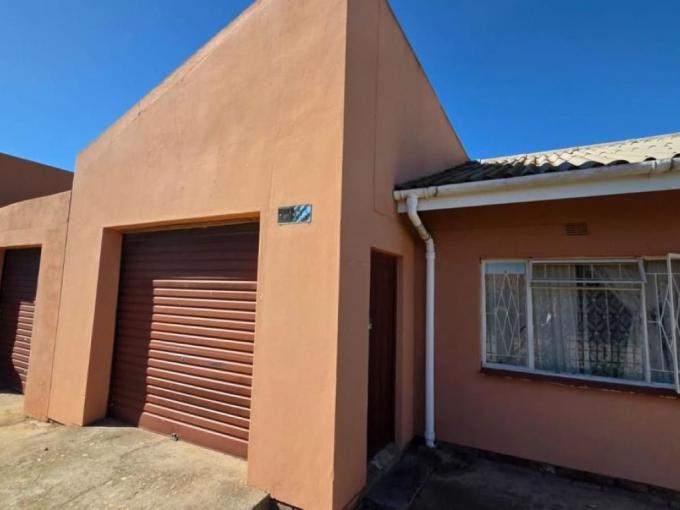 3 Bedroom House for Sale For Sale in Oudtshoorn - MR722499