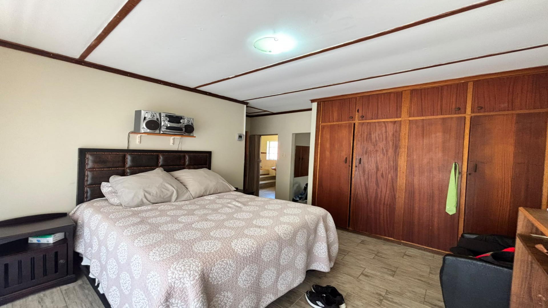 Bed Room 1 of property in Klerksdorp