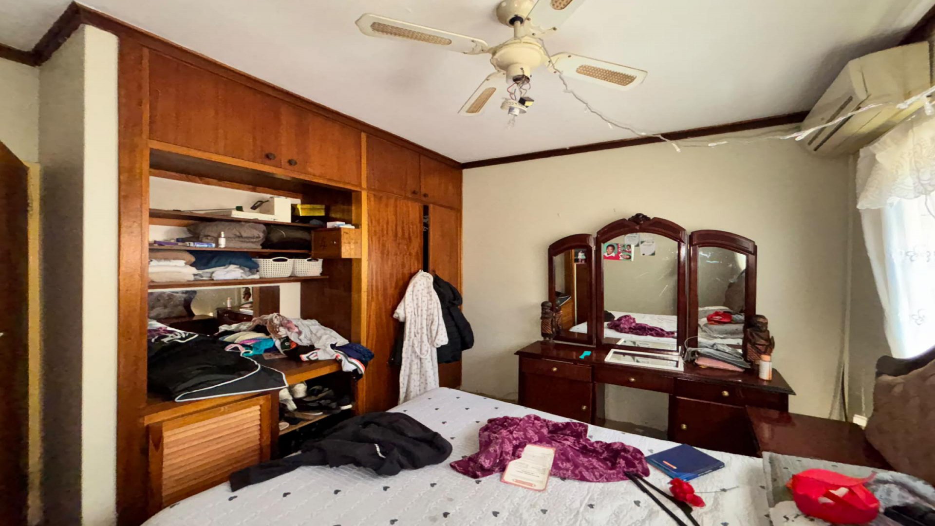 Bed Room 4 of property in Klerksdorp