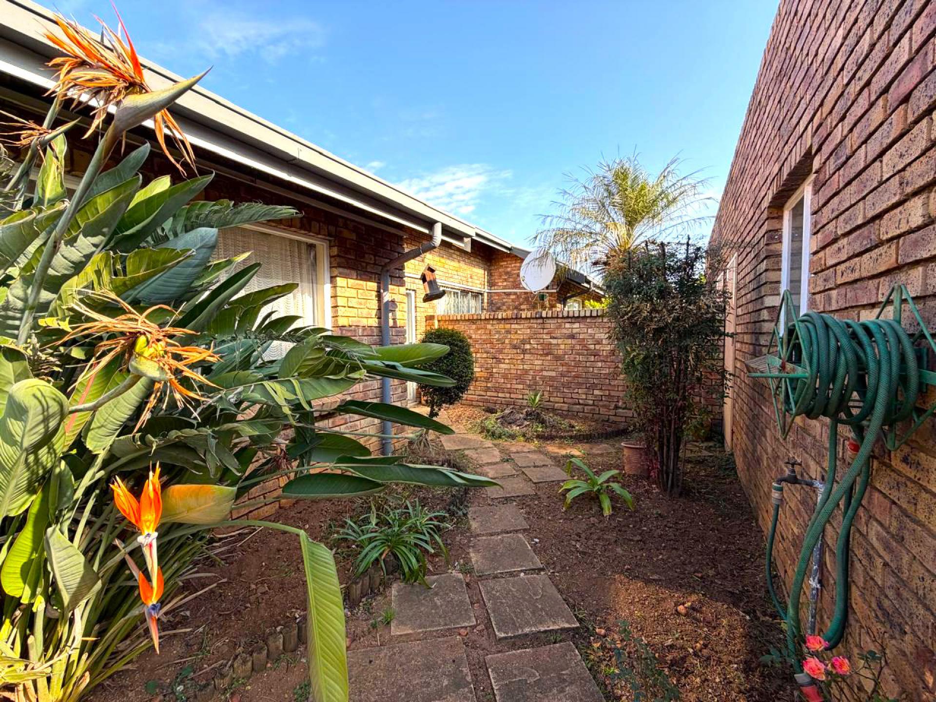  of property in Elarduspark