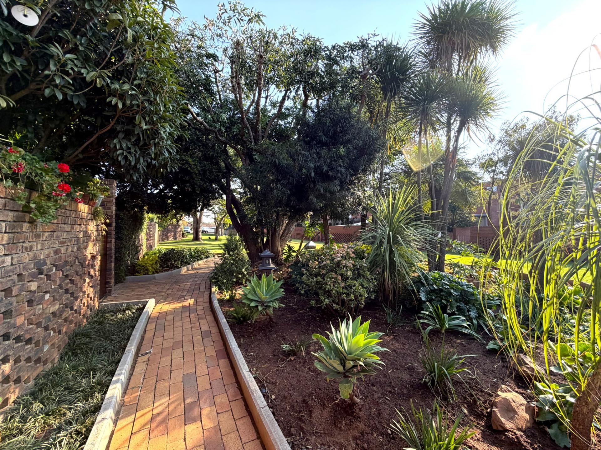  of property in Elarduspark