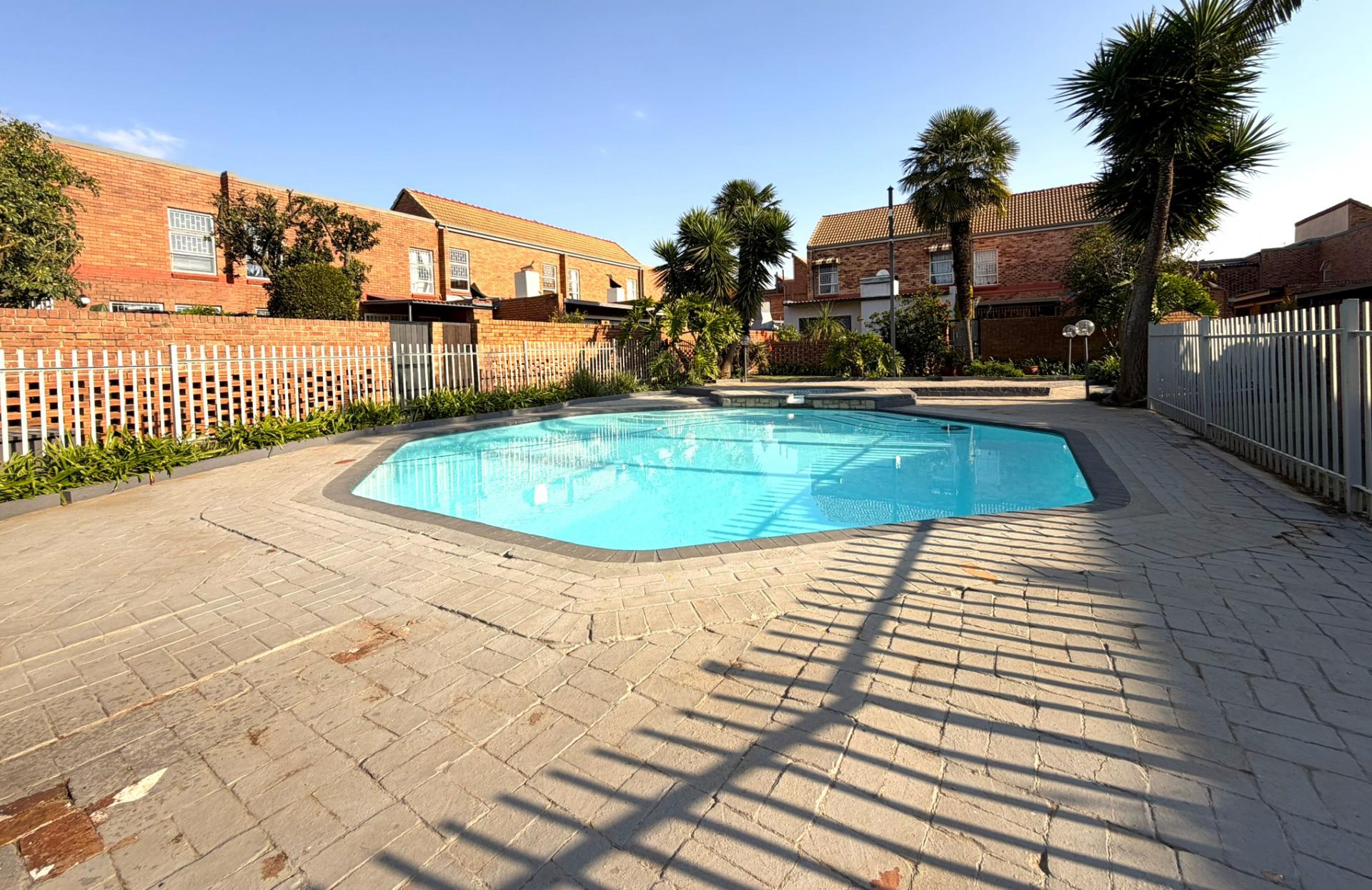  of property in Elarduspark