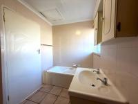  of property in Elarduspark