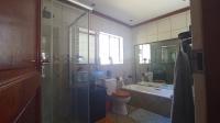 Bathroom 1 - 8 square meters of property in Rooihuiskraal North