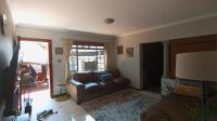 Lounges - 24 square meters of property in Rooihuiskraal North