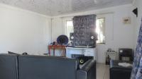 Flatlet - 40 square meters of property in Ferndale - JHB