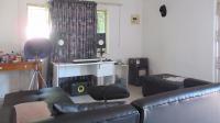 Flatlet - 40 square meters of property in Ferndale - JHB