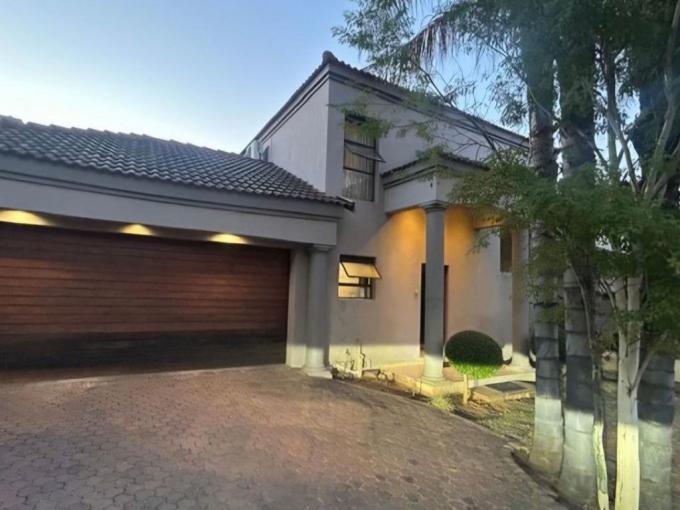 3 Bedroom Duplex for Sale For Sale in Safarituine - MR722556