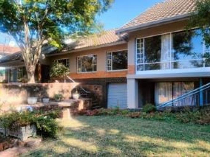 4 Bedroom House for Sale For Sale in Val de Grace - MR722572