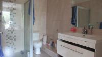 Main Bathroom - 6 square meters of property in Ferndale - JHB
