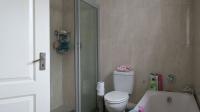 Bathroom 1 - 7 square meters of property in Ferndale - JHB