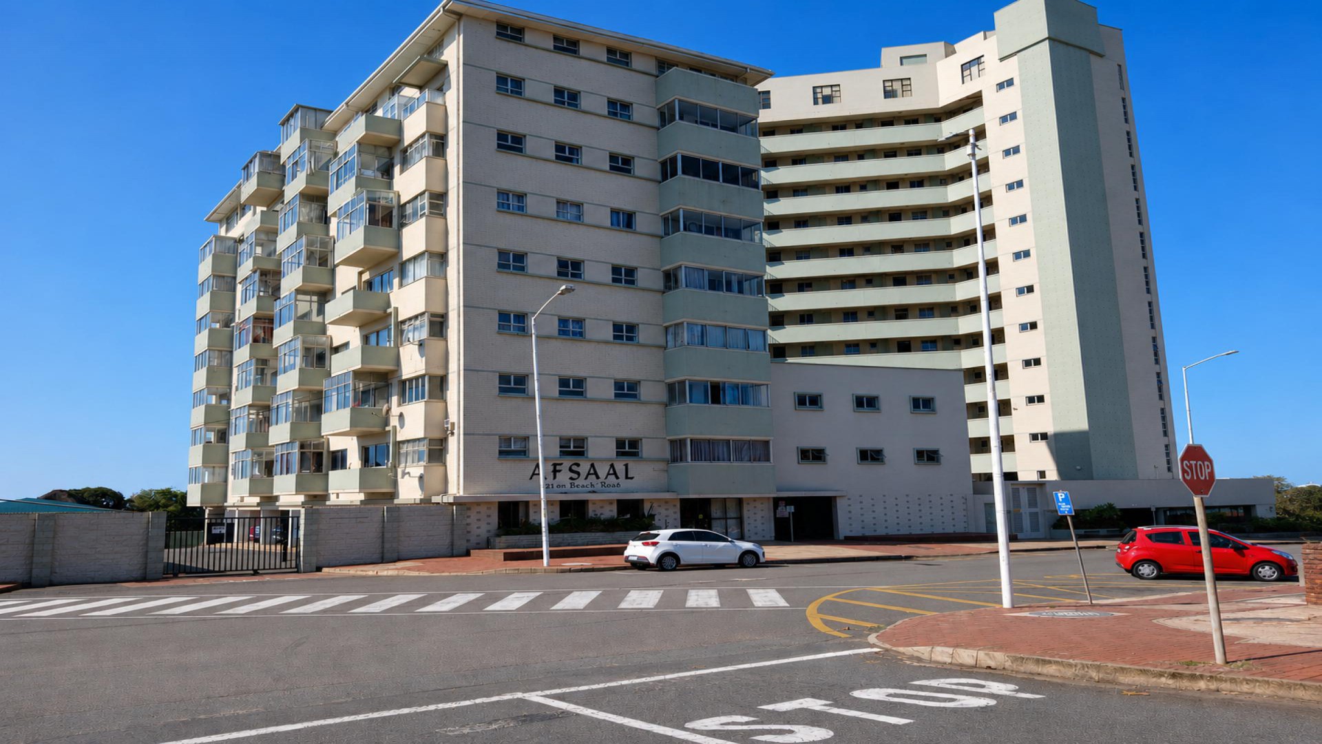 Front View of property in Amanzimtoti 