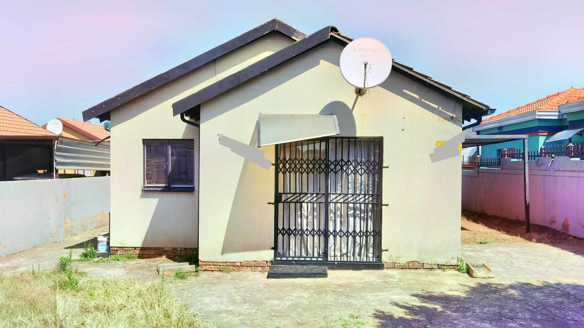 Front View of property in Soshanguve East