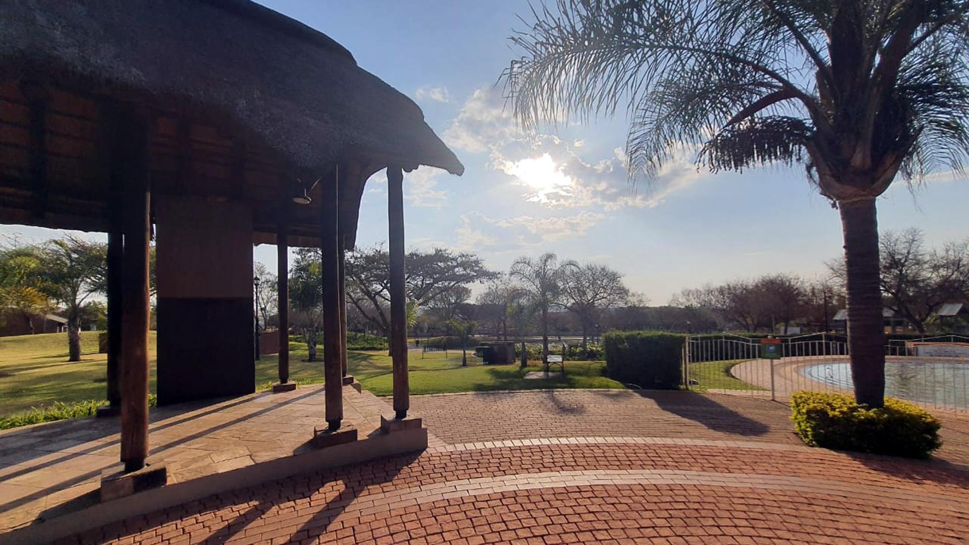 Entertainment of property in Mooikloof Ridge