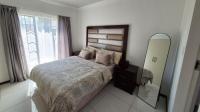 Main Bedroom of property in Mooikloof Ridge