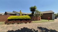 Front View of property in Mooikloof Ridge