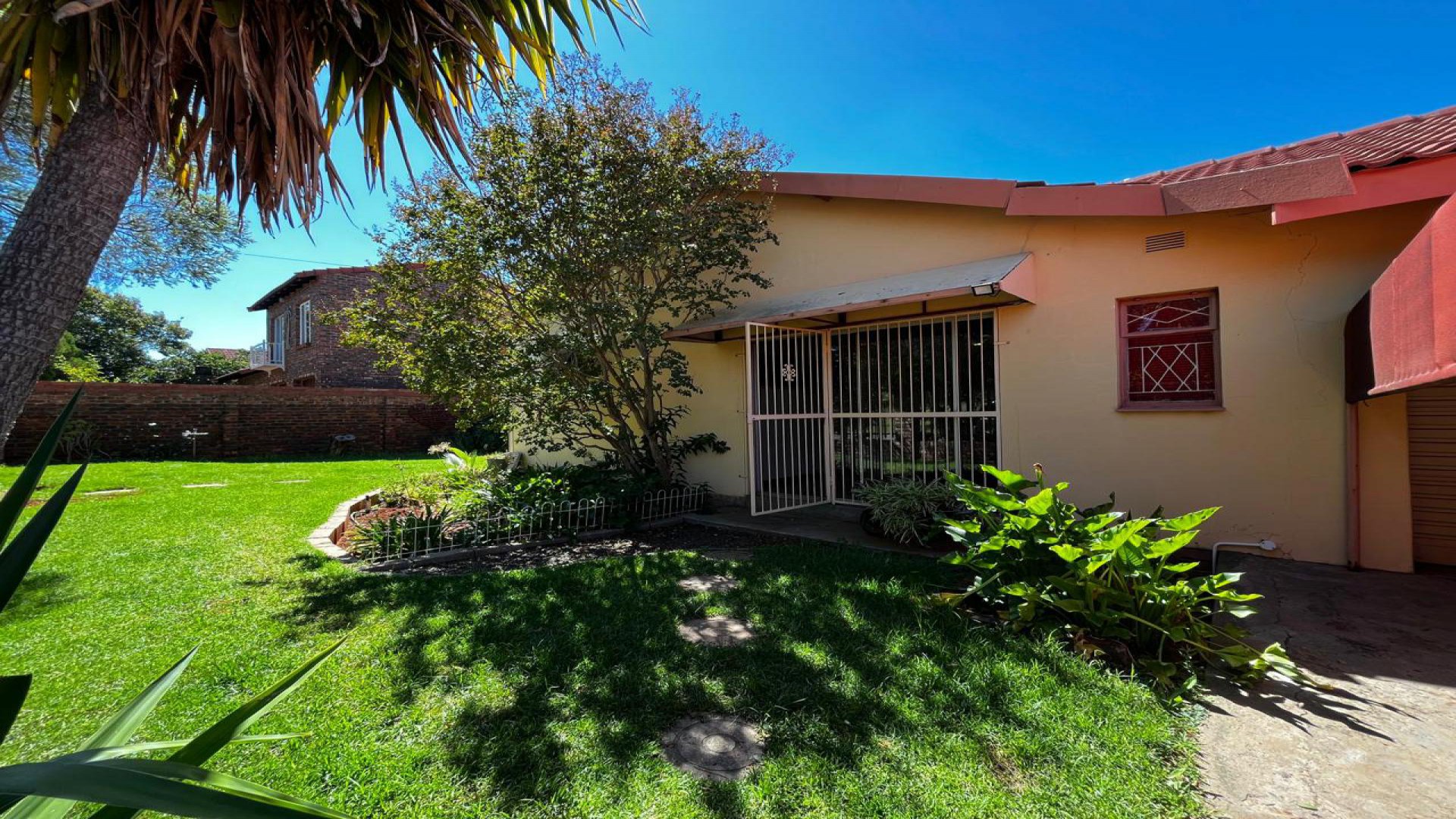 Front View of property in Kimberley