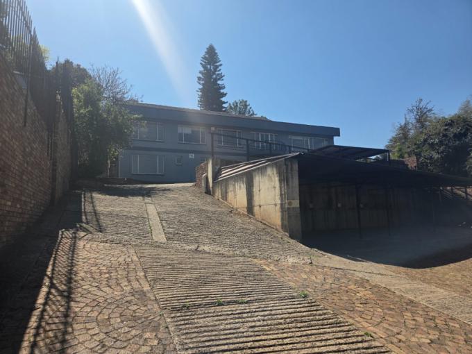 Commercial to Rent in Meyerspark - Property to rent - MR722663