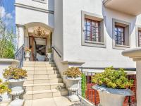  of property in Hyde Park