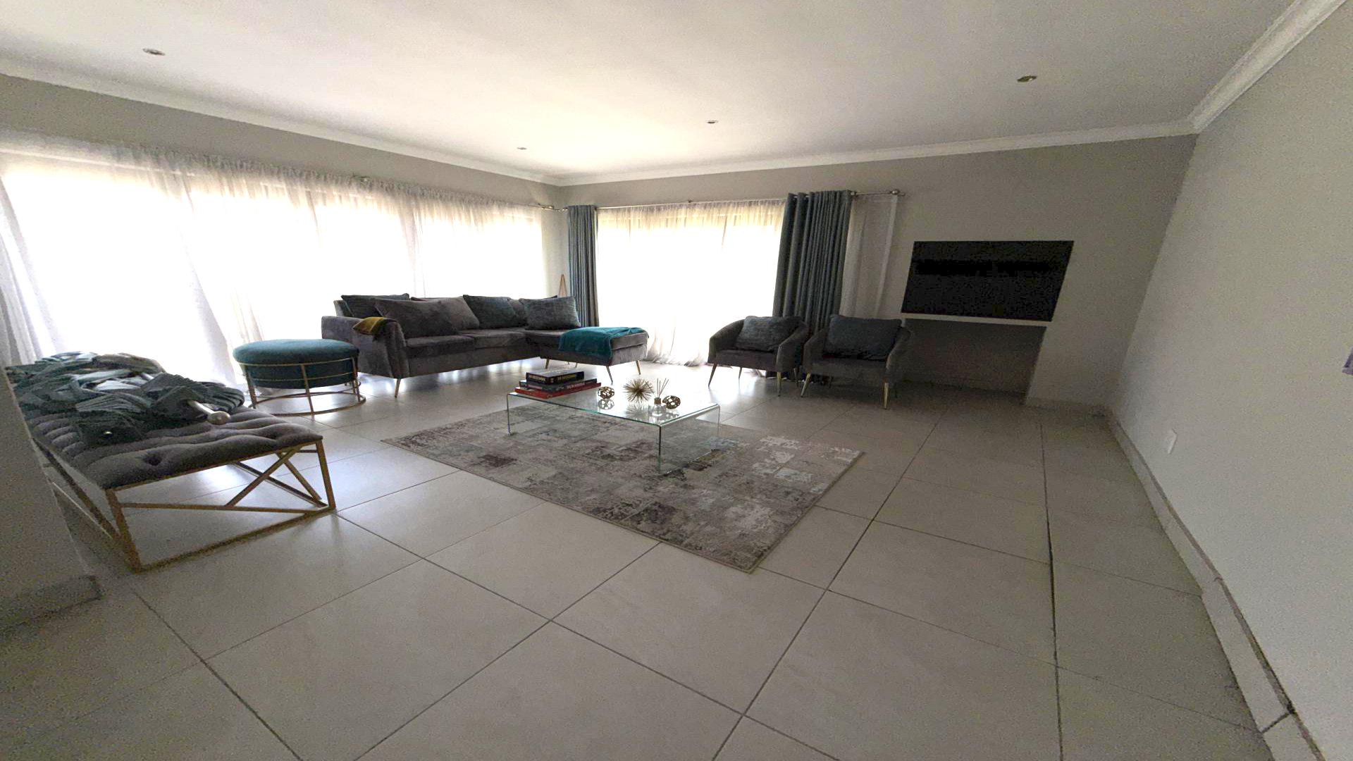 Entertainment of property in Middelburg - MP