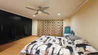 Bed Room 1 of property in Richards Bay