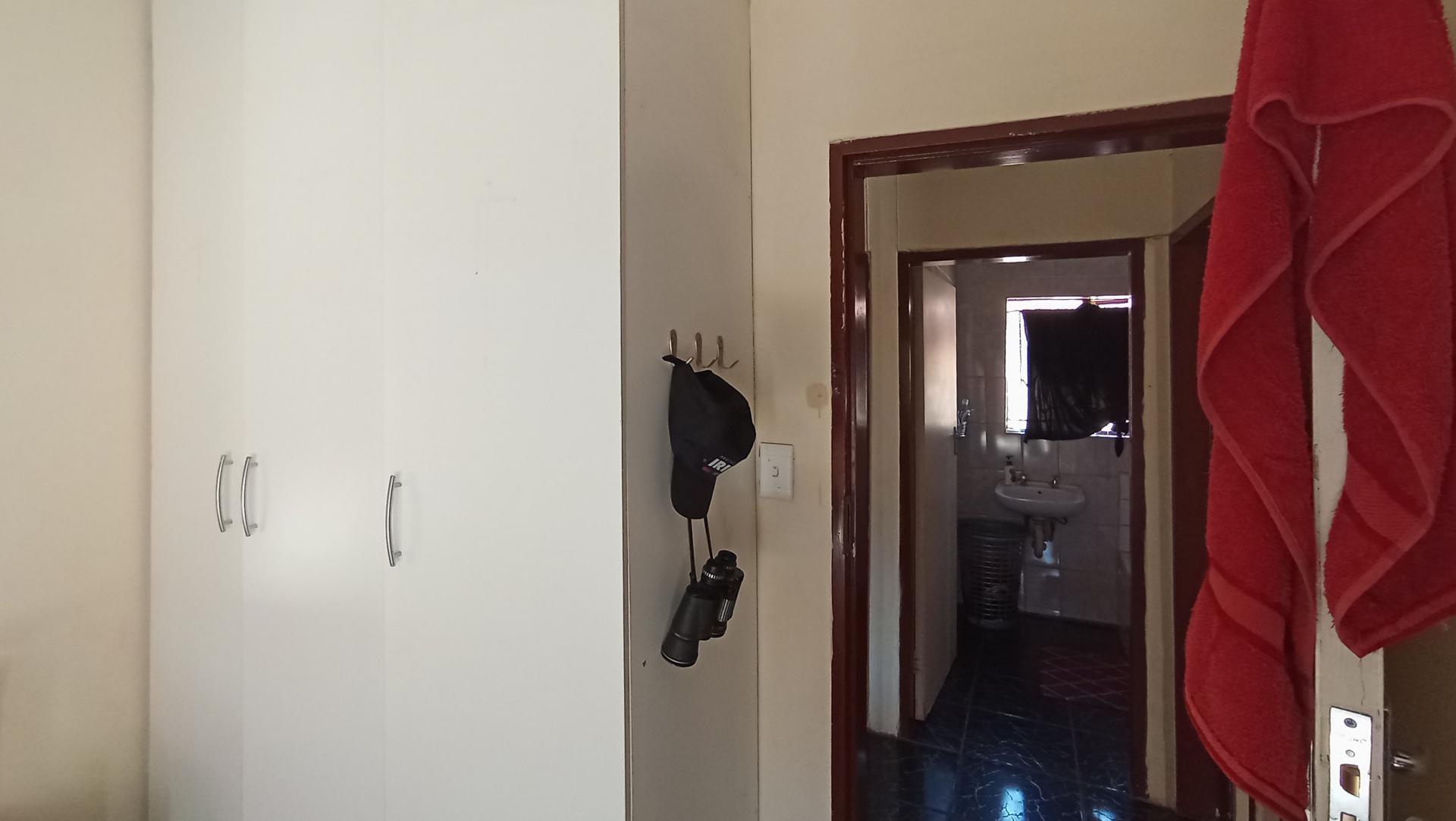 Bed Room 2 - 5 square meters of property in Philip Nel Park