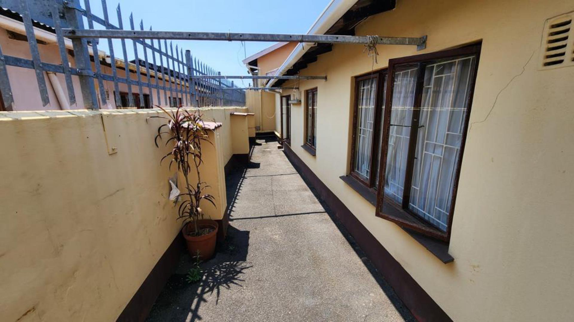  of property in Bonela