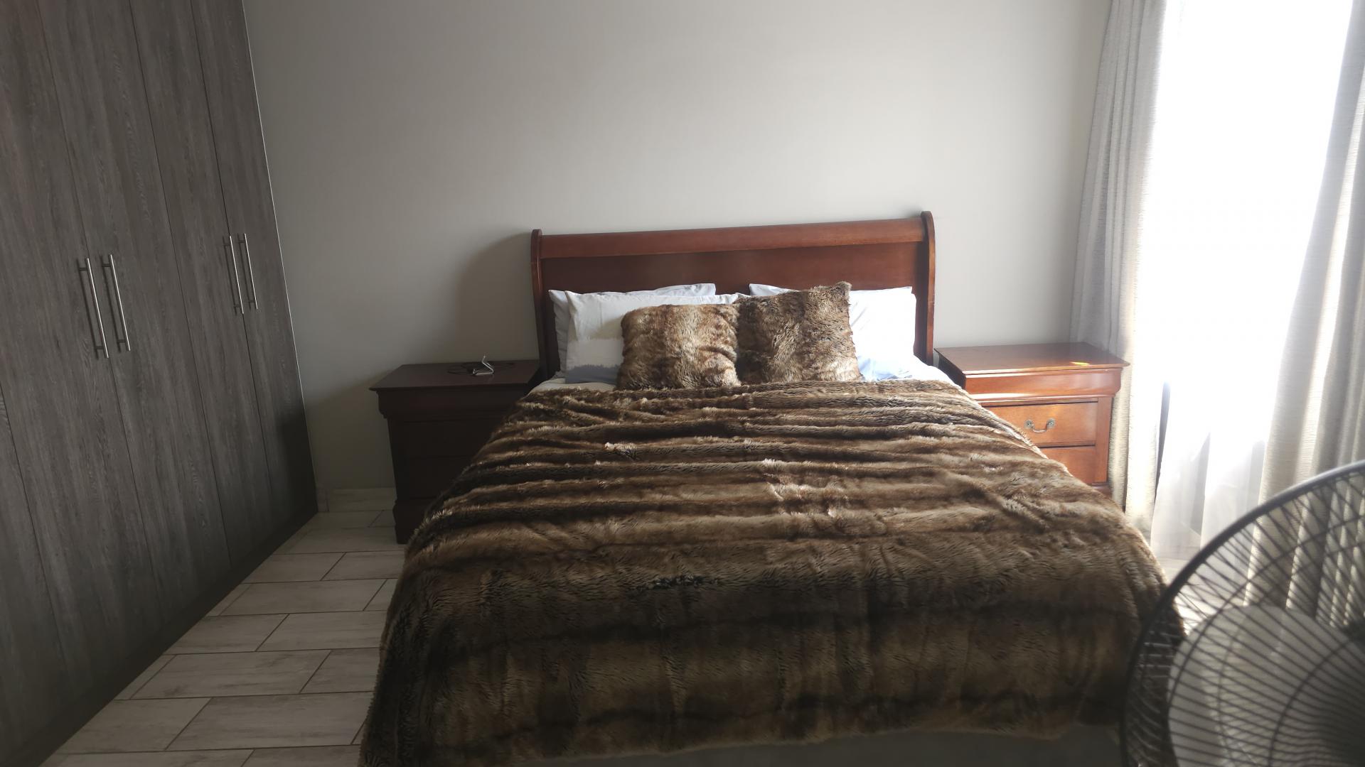 Bed Room 1 of property in Montana