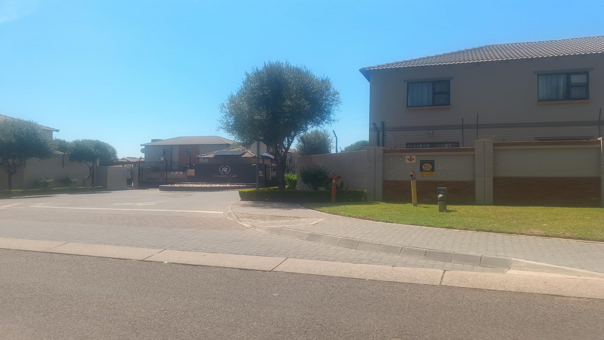 Front View of property in Montana
