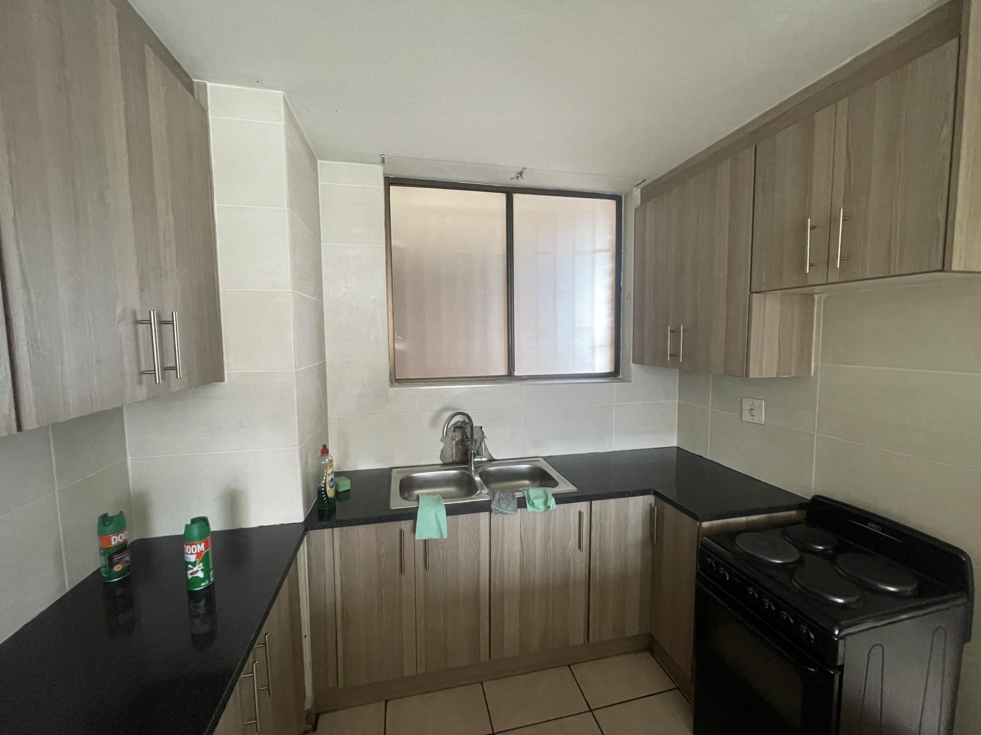  of property in Sunnyside