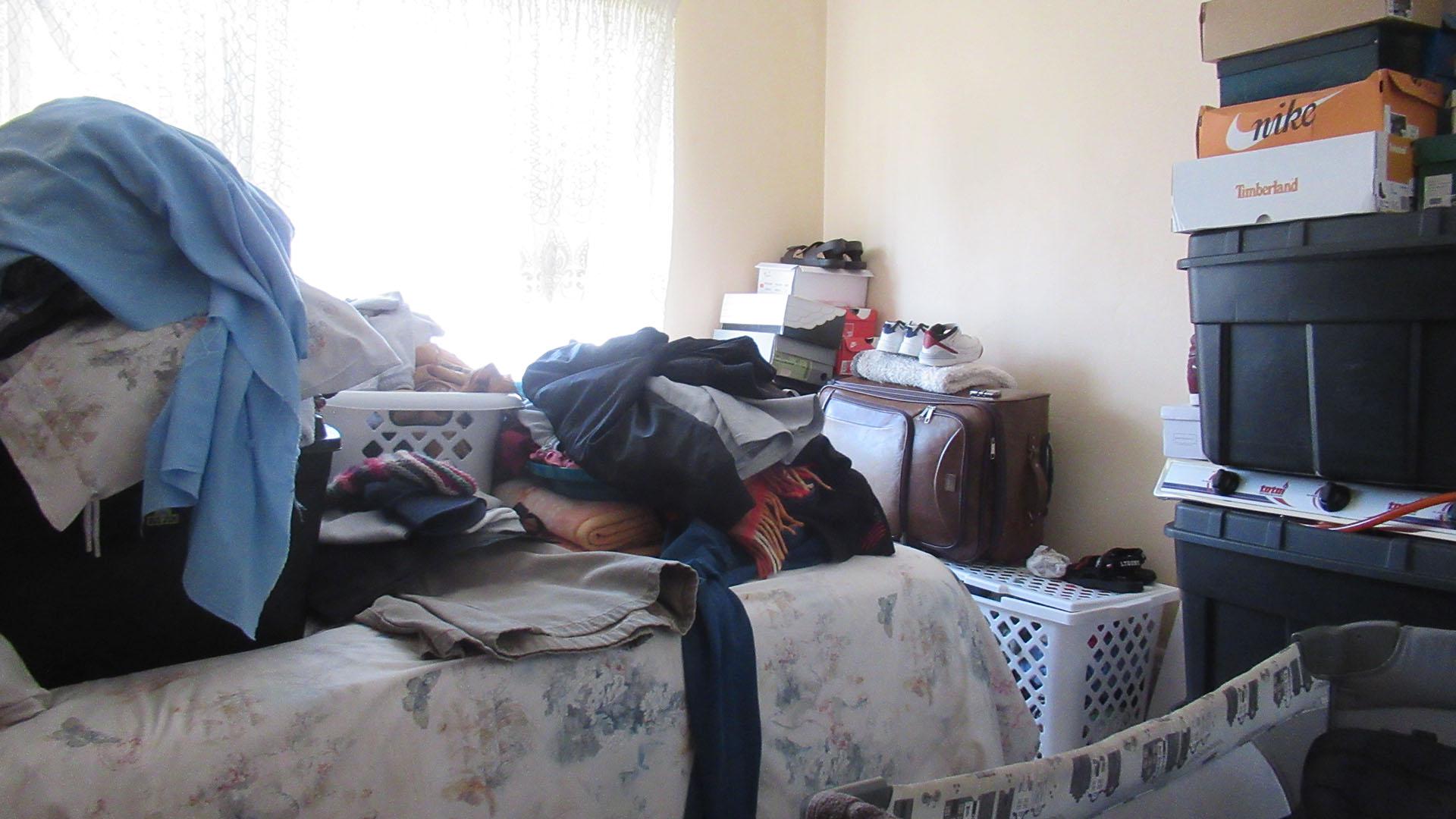 Main Bedroom - 11 square meters of property in Aeroton