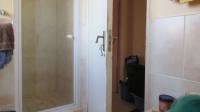 Main Bathroom - 6 square meters of property in Aeroton