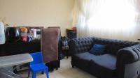 Lounges - 14 square meters of property in Aeroton