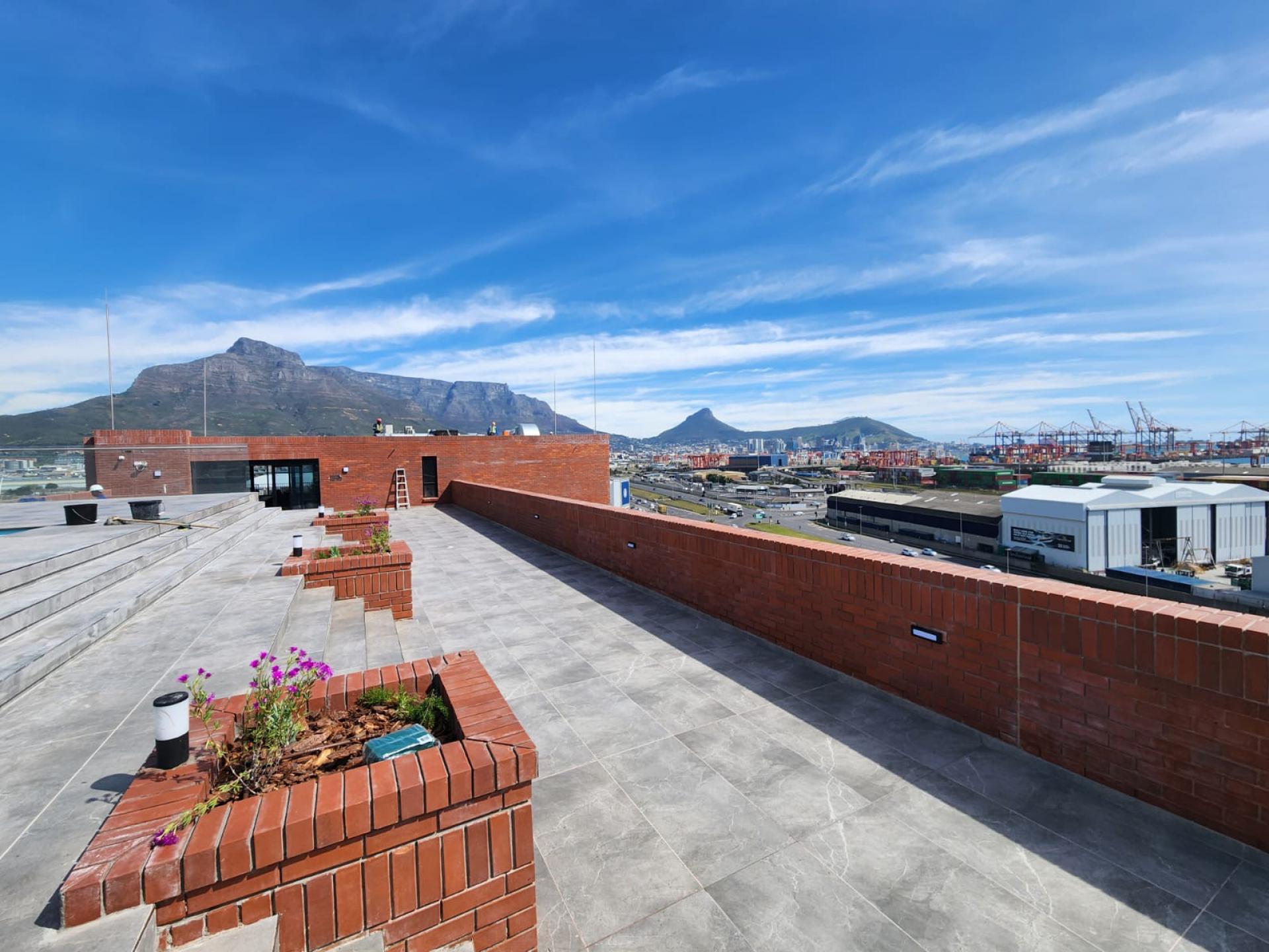  of property in Paarden Eiland