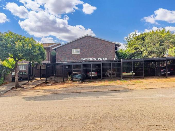 1 Bedroom Apartment for Sale For Sale in Windsor East - MR722766