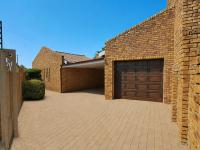  of property in Bergbron