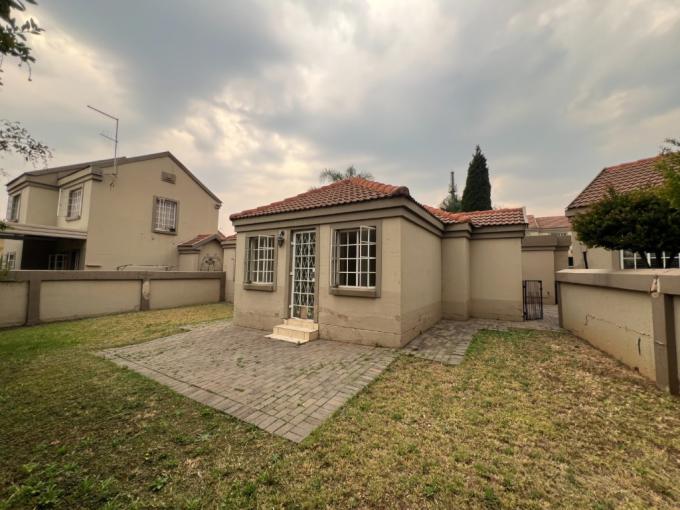 3 Bedroom Simplex to Rent in Equestria - Property to rent - MR722783